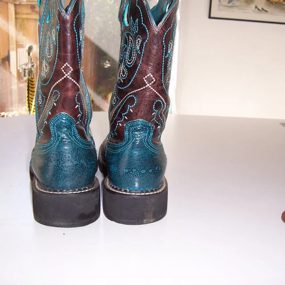 Ariat Women's Fatbaby Boot Size 8.5 B - Picture 3 of 3